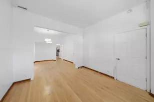 4823 W Grace St, Chicago, IL 60641 - Photo 12