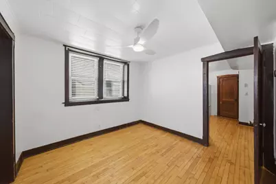 4823 W Grace Street, Chicago, IL 60641 - Photo 26