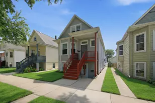 4823 W Grace St, Chicago, IL 60641 - Photo 4