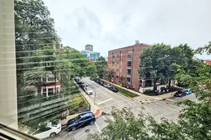3800 N Wilton Ave, Chicago, IL 60613 - Photo 16