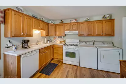 8724 Cranbrook Lane, Bridgeview, IL 60455 - Photo 4