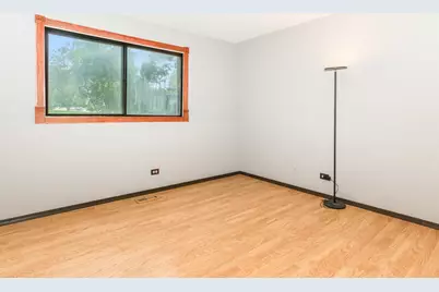 2350 South Street #D, Elgin, IL 60123 - Photo 12