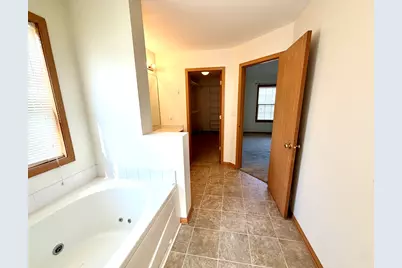 2507 Ridgefield Drive, Belvidere, IL 61008 - Photo 16