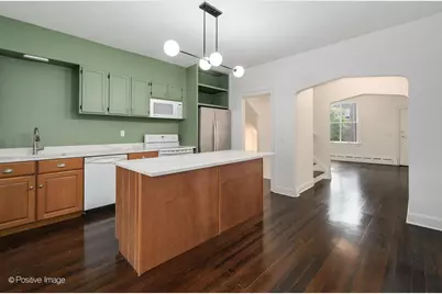 11334 S Saint Lawrence Avenue, Chicago, IL 60628 - Photo 6