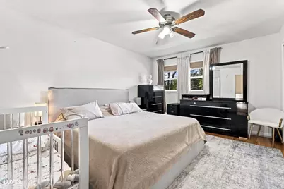 521 Lavergne Avenue, Wilmette, IL 60091 - Photo 22