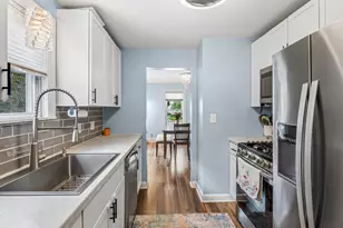 8002 Blivin St, Spring Grove, IL 60081 - Photo 10