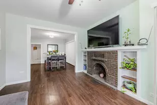 6733 S Campbell Ave, Chicago, IL 60629 - Photo 6