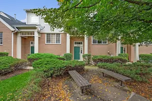 2124 W Concord Ln, Addison, IL 60101 - Photo 2