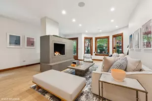 1841 N Orleans St, Chicago, IL 60614 - Photo 2