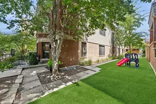 1841 N Orleans St, Chicago, IL 60614 - Photo 2