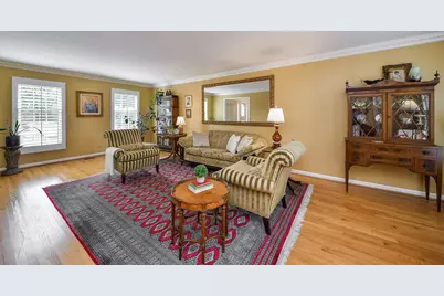 141 Shelley Lane, Wheaton, IL 60189 - Photo 6