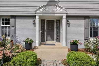 141 Shelley Lane, Wheaton, IL 60189 - Photo 2