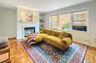 520 Michigan Ave, Evanston, IL 60202 - Photo 4