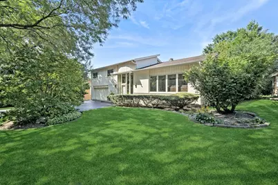358 Hastings Avenue, Highland Park, IL 60035 - Photo 1