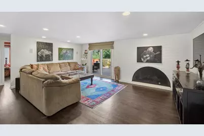 358 Hastings Avenue, Highland Park, IL 60035 - Photo 8