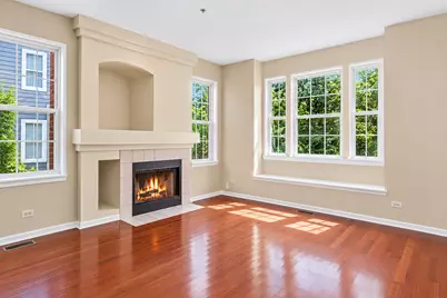 135 Tanglewood Drive, Glen Ellyn, IL 60137 - Photo 6