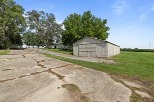 10724 Galena Rd, Bristol, IL 60512 - Photo 52