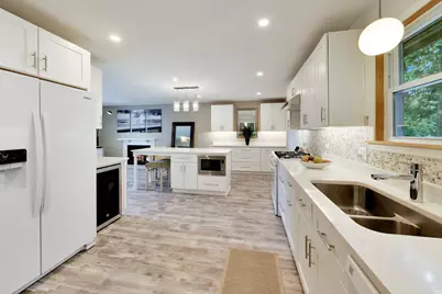 104 Lilac Court, Rolling Meadows, IL 60008 - Photo 6