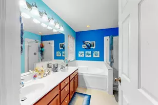 6032 Delaney Dr, Hoffman Estates, IL 60192 - Photo 18