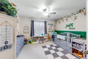 6032 Delaney Dr, Hoffman Estates, IL 60192 - Photo 12
