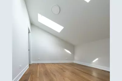 1901 W Berwyn Avenue, Chicago, IL 60640 - Photo 22