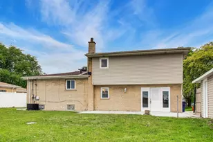10128 Parke Ave, Oak Lawn, IL 60453 - Photo 40