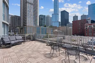 600 N Dearborn St, Chicago, IL 60654 - Photo 18