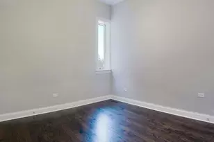 4113 N Western Ave, Chicago, IL 60618 - Photo 8