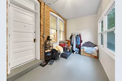 5051 W Berenice Avenue, Chicago, IL 60641 - Photo 12