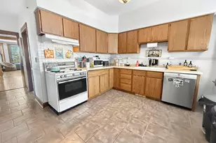 5051 W Berenice Ave, Chicago, IL 60641 - Photo 22