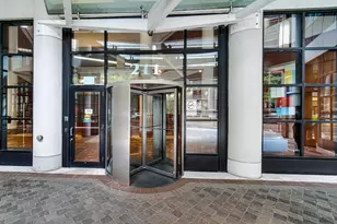 211 E Ohio St, Chicago, IL 60611 - Photo 2