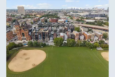 1346 W Walton Street #3W, Chicago, IL 60642 - Photo 44