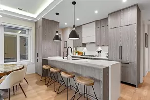 1346 W Walton St, Chicago, IL 60642 - Photo 14