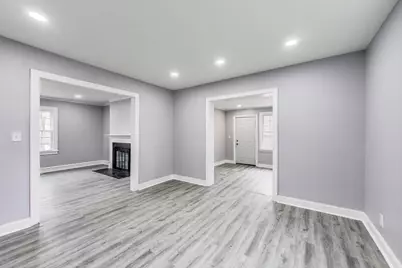 3 S Calumet Avenue, Aurora, IL 60506 - Photo 8