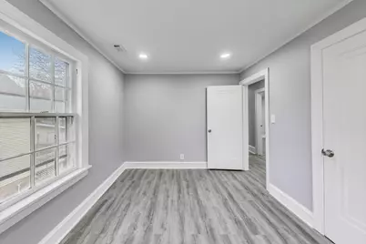 3 S Calumet Avenue, Aurora, IL 60506 - Photo 12