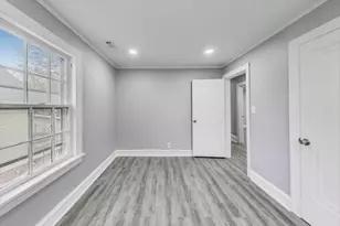 3 S Calumet Ave, Aurora, IL 60506 - Photo 12