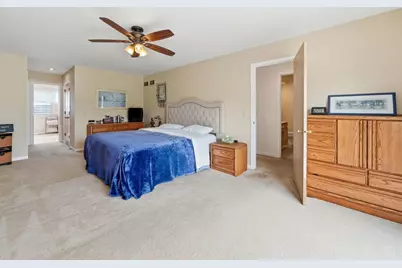 26435 N Ridge Court, Mundelein, IL 60060 - Photo 14