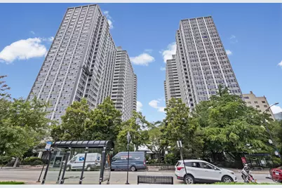 4250 N Marine Drive #2730, Chicago, IL 60613 - Photo 1