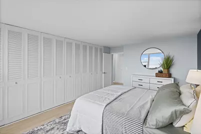 4250 N Marine Drive #2730, Chicago, IL 60613 - Photo 10