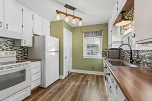 1220 Kenmore Ave, Joliet, IL 60435 - Photo 6