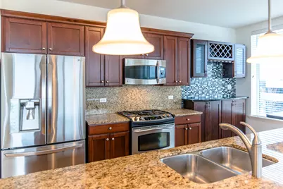 850 Village Center Drive #306, Burr Ridge, IL 60527 - Photo 12