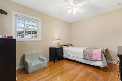 5705 W Maple Avenue, Berkeley, IL 60163 - Photo 12
