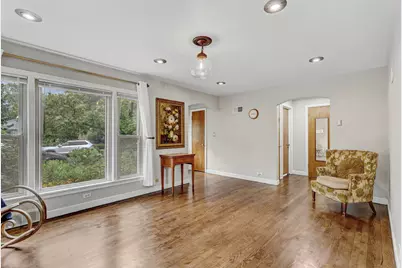 8146 Lowell Avenue, Skokie, IL 60076 - Photo 22