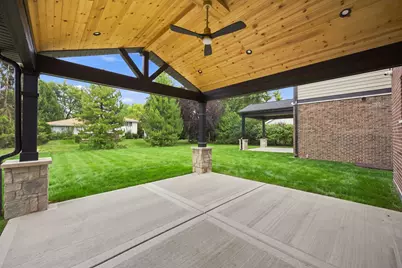 9235 Crescent Court, Oak Lawn, IL 60453 - Photo 40