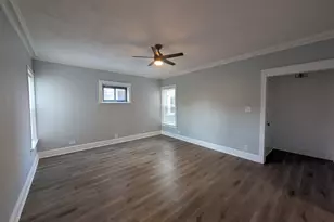 1457 W Foster Ave, Chicago, IL 60640 - Photo 4
