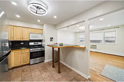 929 S Oak Park Avenue #3NW, Oak Park, IL 60304 - Photo 6