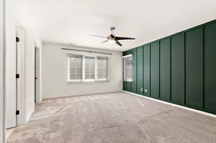 5000 Vernon Park Pl, Lisle, IL 60532 - Photo 24