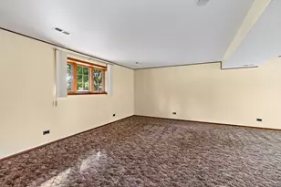 1804 Syracuse Ln, Schaumburg, IL 60193 - Photo 20