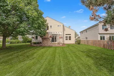 5450 Alexandria Drive, Lake in the Hills, IL 60156 - Photo 26