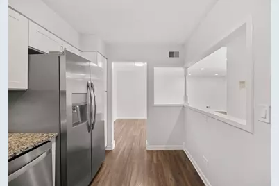 7300 Fairview Avenue #206, Downers Grove, IL 60516 - Photo 14